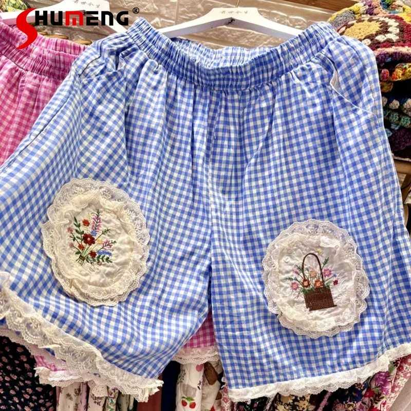 

2024 New Summer Plaid Wide Leg Shorts Loose Casual Oversized Lace Embroidered American Style Women's Blue Pink Color Short Pants