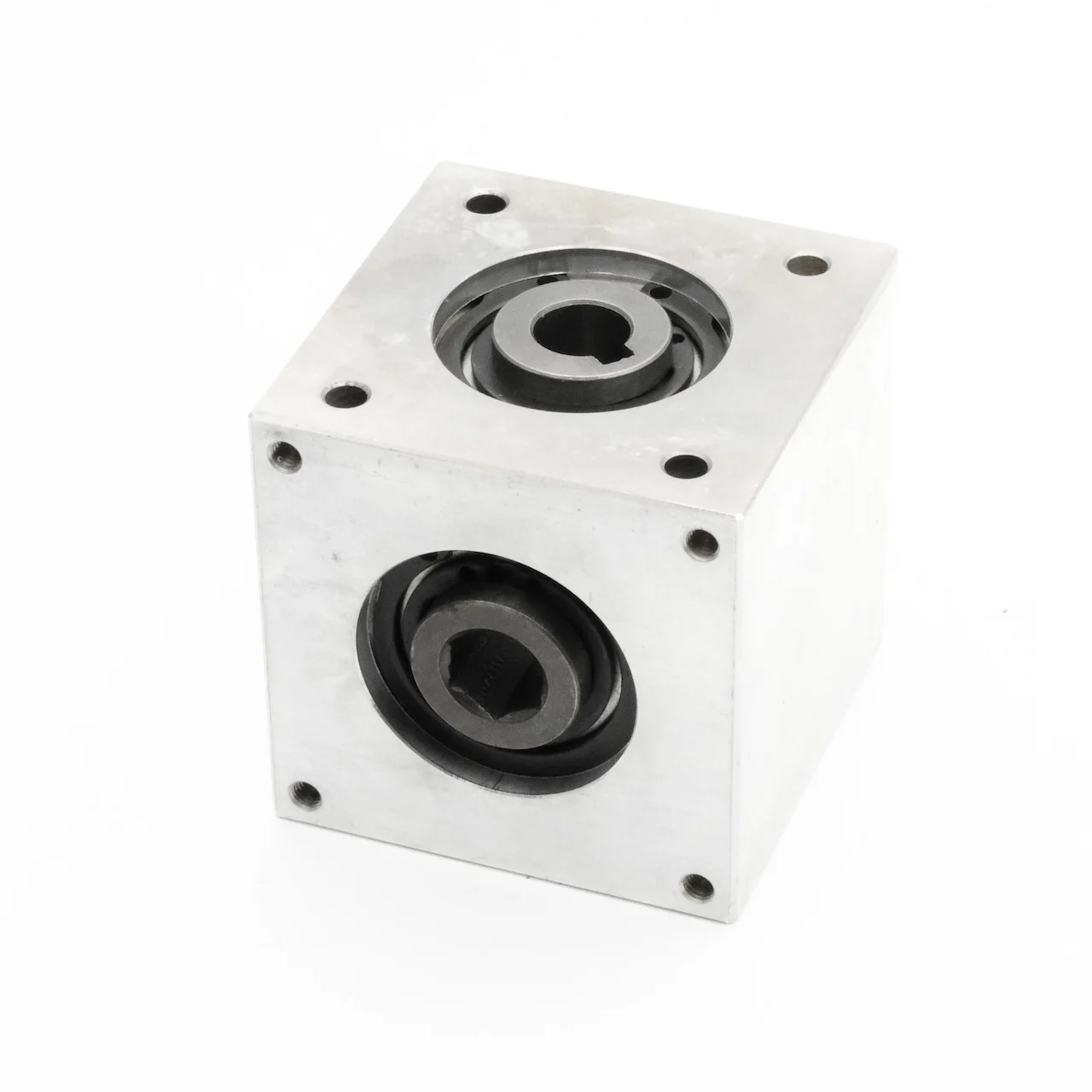 Small Bevel Gear Angle Reducer Gearbox 1:1 Right Angle Drive Reversing Gearbox Shaft Keyway/Hexagonal Hole 42*42MM Alloy Box view 2