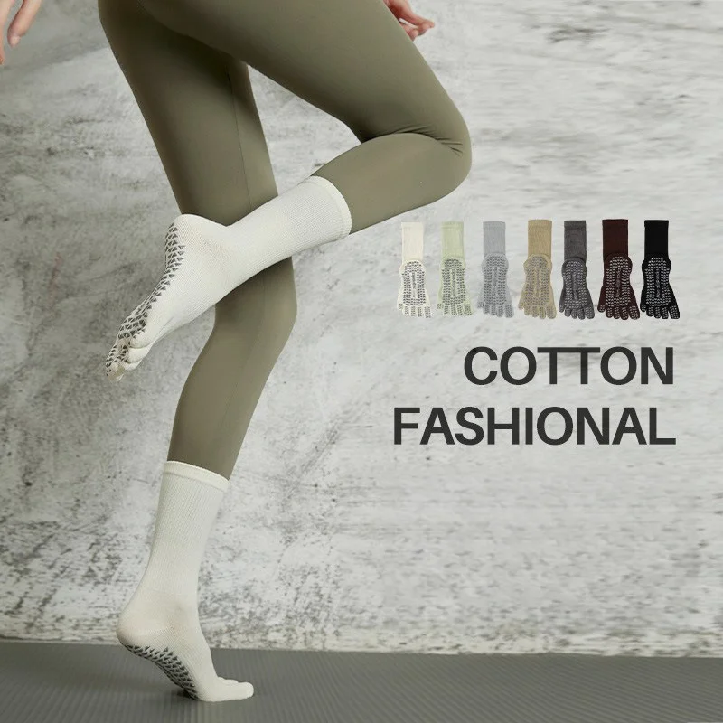 

1/2 Double Combed Cotton Five-Finger Mid-Tube Yoga Socks Anti-Friction Sweat Absorption Non-Slip Grip Design Suitable For Sports
