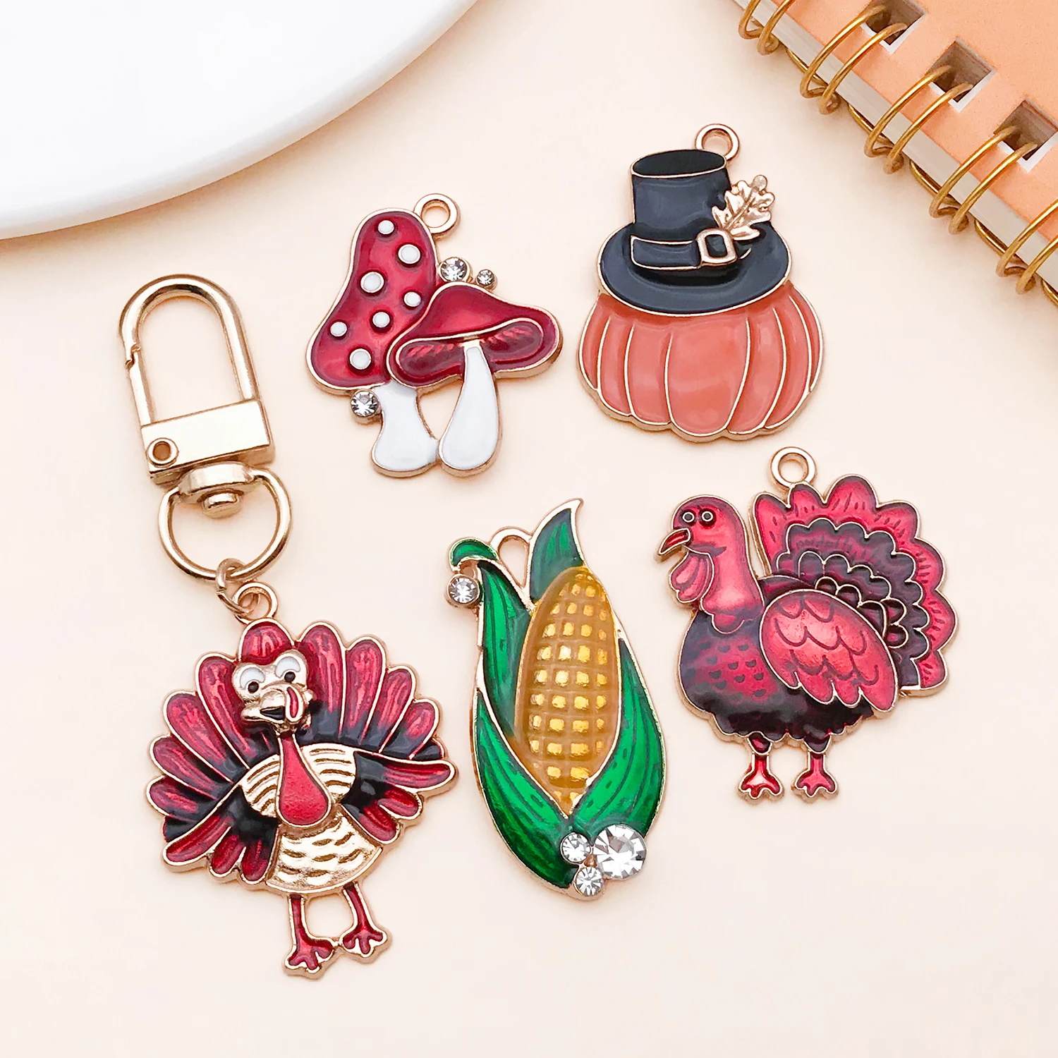 20pcs Autumn Fall Forest Animal Charms Enamel Thanksgiving Pumpkin Turkey Pinecone Pendants For Seasonal DIY Jewelry Accessories
