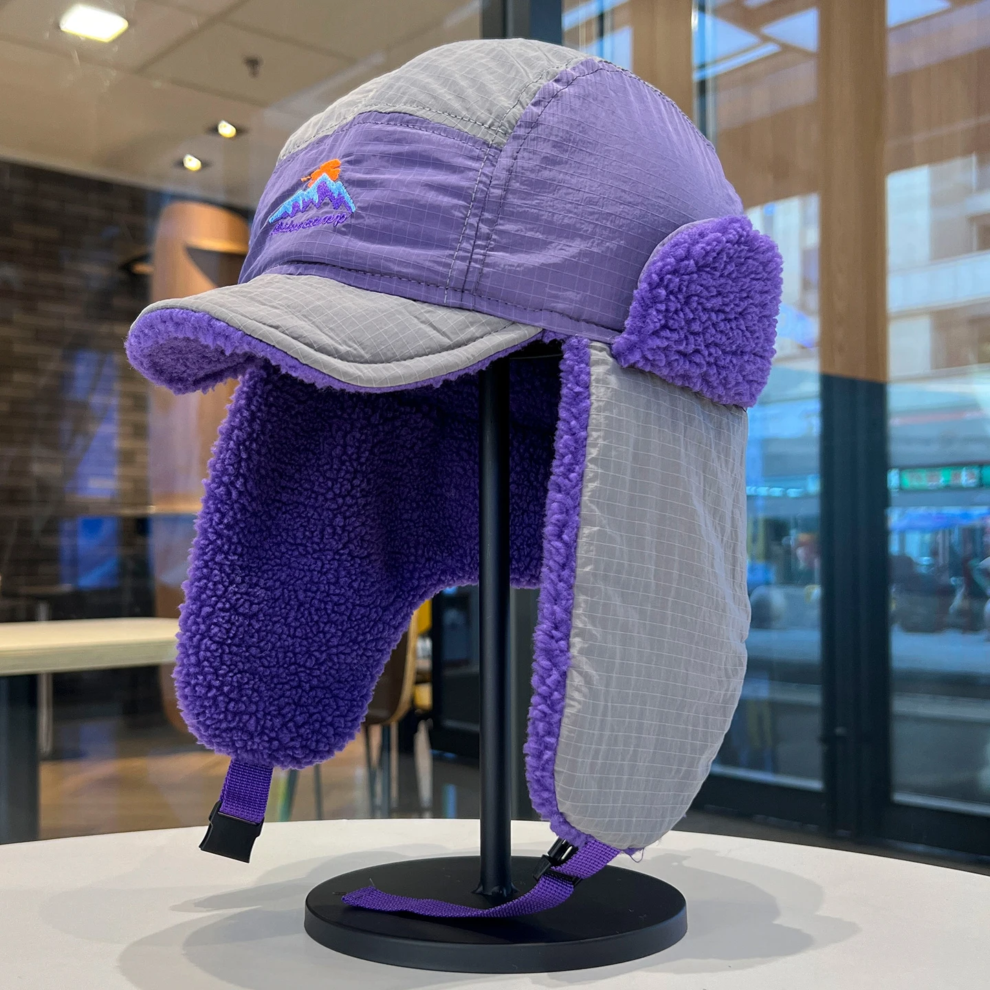 

Big Size Autumn and Winter Men and Women's Outdoor Windproof Ear Protection Bomber Hat Korean Version Patchwork Plush Pilot Cap