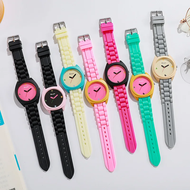 

Fashion Men Women Silicone Strap Quartz Watch Cute Contrasting Student Watch Candy Colored Gift Wristwatch Relojes Para Mujer