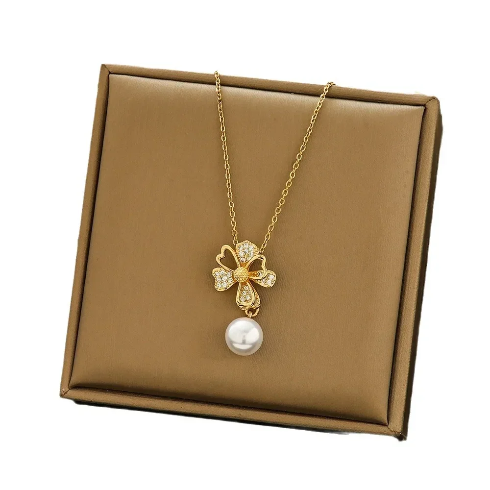 مجموعة أقراط قلادة من اللؤلؤ الفاخر على شكل زهرة عصرية وخفيفة، سلسلة أنيقة على شكل عظمة الترقوة للنساء