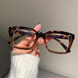 KAMMPT Fashion Square Glasses for Women Classic Blue Light Blocking Men Daily Life Stylish Brand Designer Eyewear