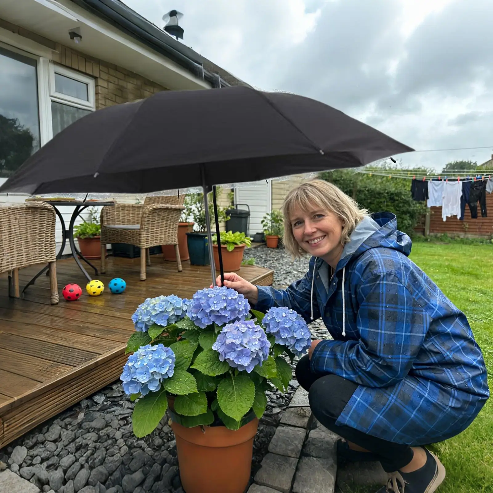 Plant Umbrella Flowers Outdoor Sun Protection Patio Plants Umbrella for Gardeners Outside Yard Patio Porch Backyard Deck Balcony
