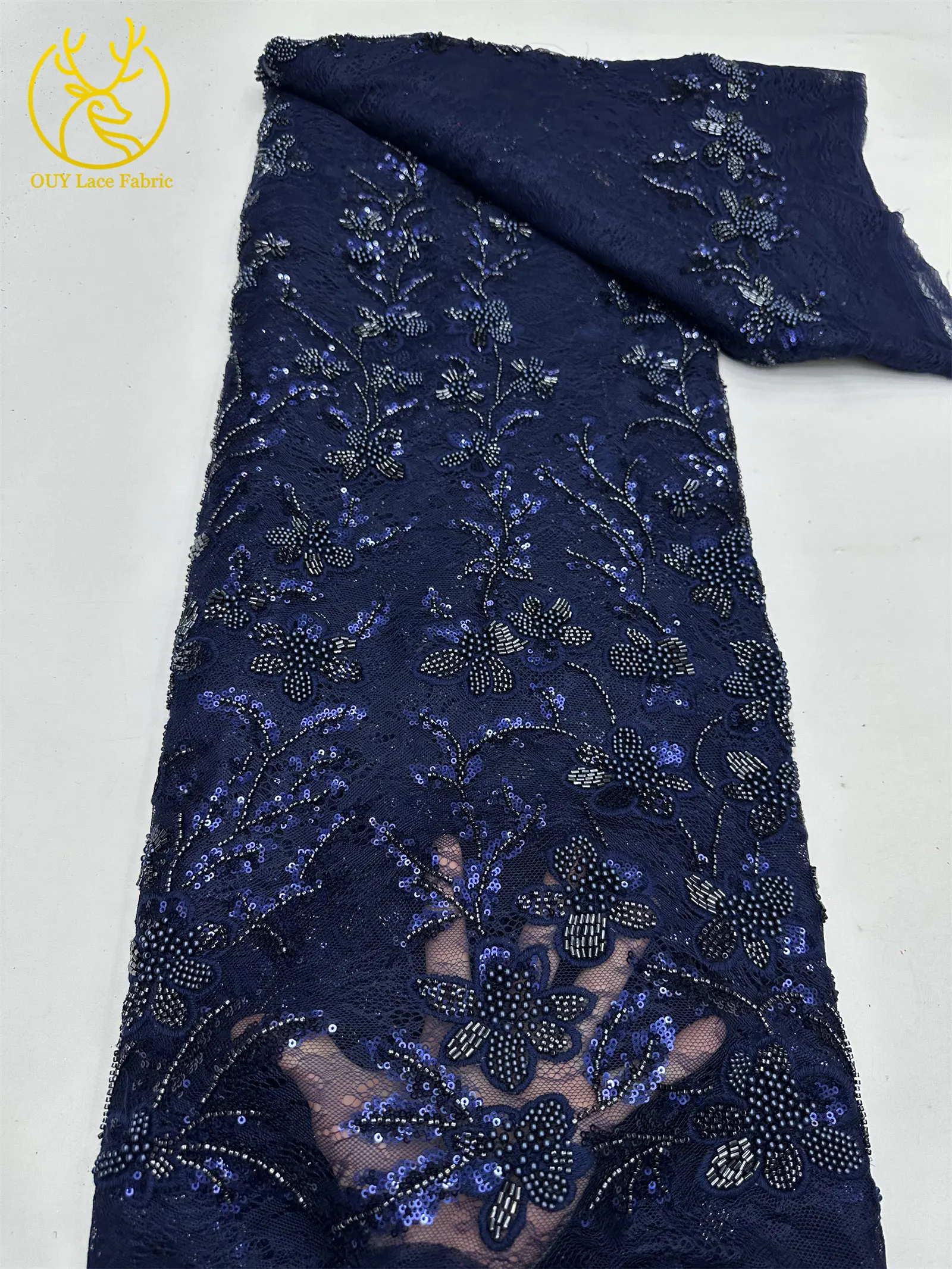 Afrikanischer Bräutigam Bestickter Pailletten-Spitzenstoff 2026 Luxuriöser Marineblauer Französischer Perlen-Spitzenstoff für Braut-Hochzeitskleider und Partykleider zum Nähen – Detail 4