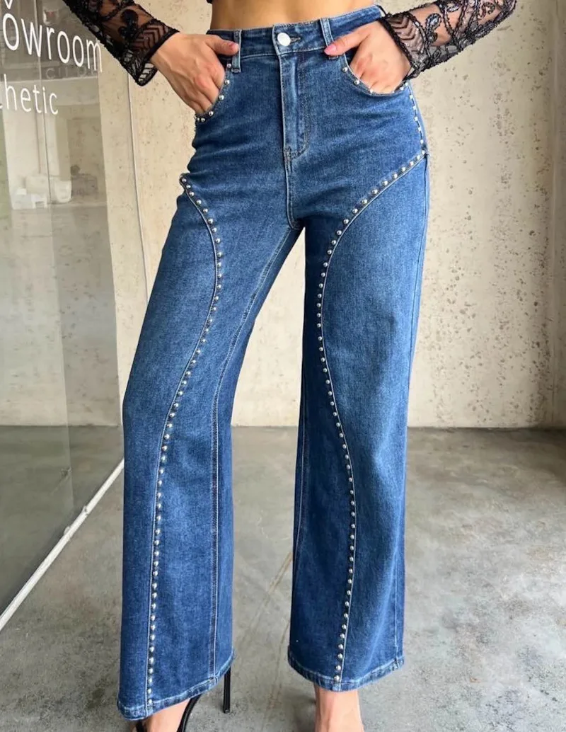 Damen-Jeans mit Nieten und geradem Bein, gebogene Nähte, Metallperlen, lockere, weite Denim-Hose, amerikanischer Street-Casual-Stil, Alltagshose – Detail 6