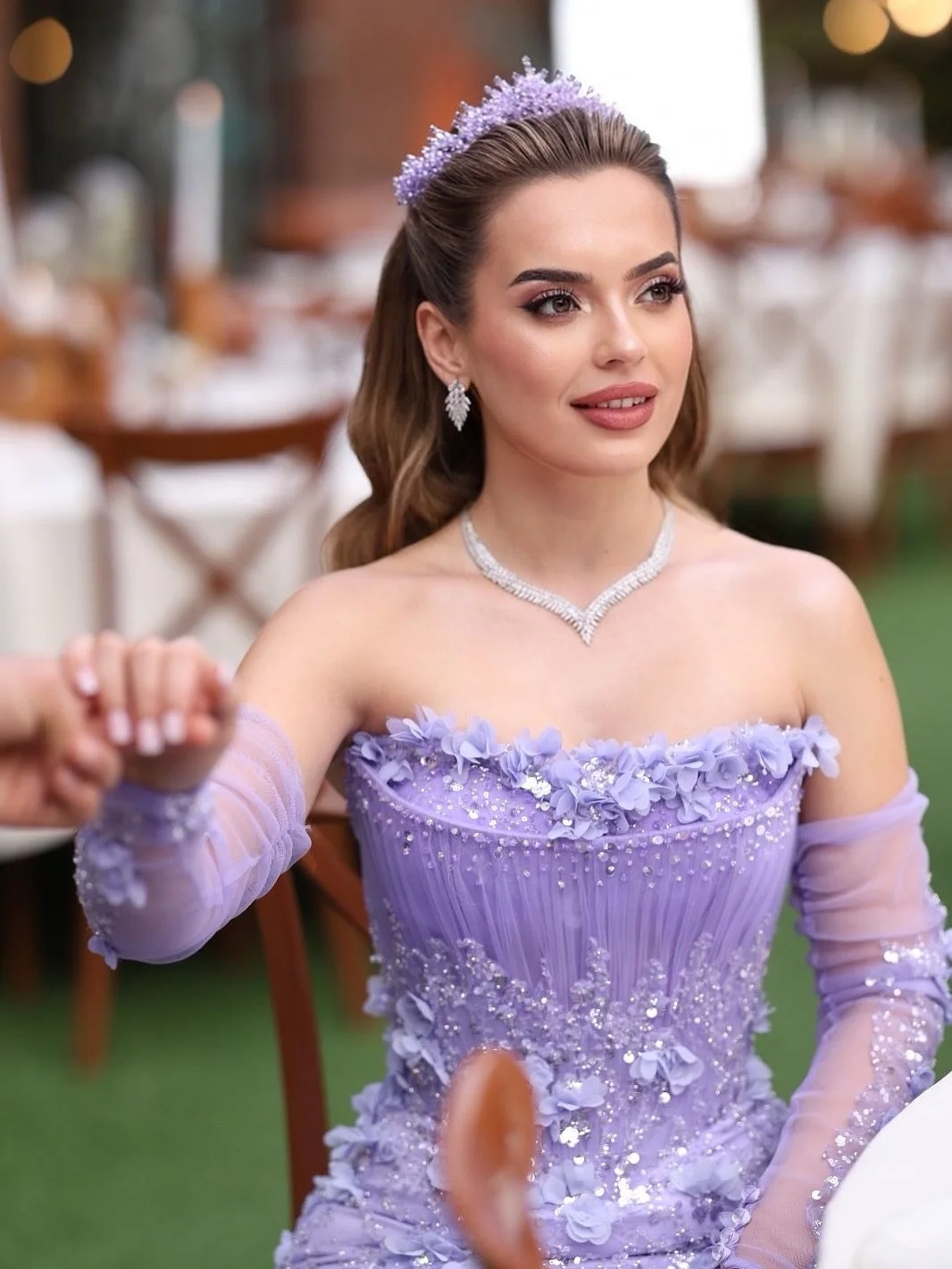 예쁜 비즈 레이스 아플리케 프롬 드레스 스트랩리스 꽃 레이스 메쉬 이브닝 파티 드레스 맞춤 제작 튤 파티 가운