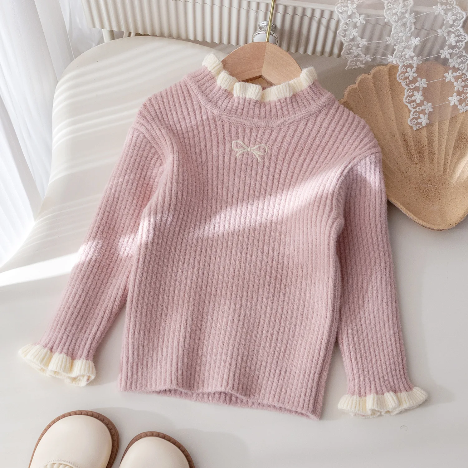 Autumn Winter Children Girls Thick Sweater Western-style Bow Embroidery Splicing Color Blocking Knitted Baby Girls Warm Top