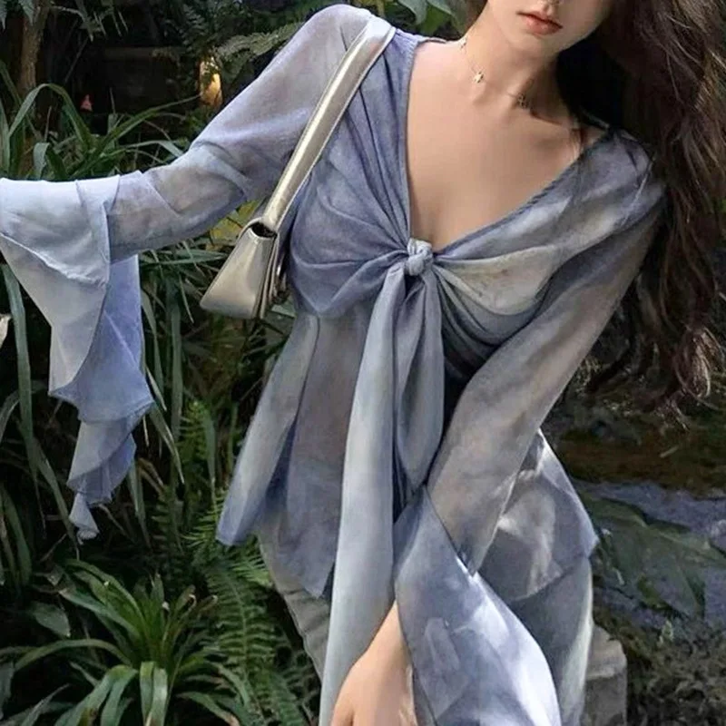 

2025Hot-Selling Summer Tie-Dye Gradient Lace-Up Mesh Long SleeveVCollar Shirt PG3584