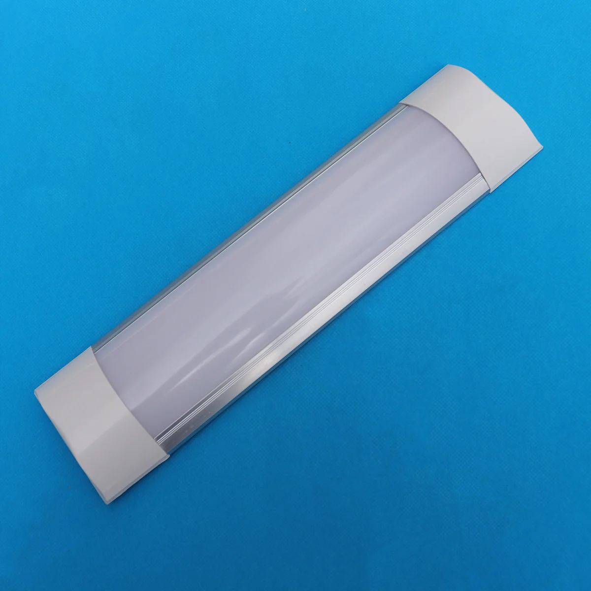 

6500K LED Light Tube High Brightness 0.3m Germicidal Lamp Air Purifier External Light for Parking Lot Supermarket Office Home