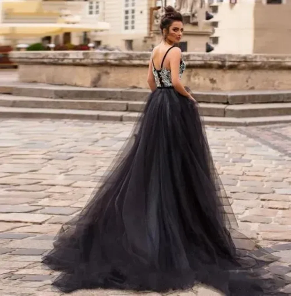 

Vintage 3D floral lace Black Italian strap sexy Deep V-neck open back bridal gown Custom formal party floor-length evening dress