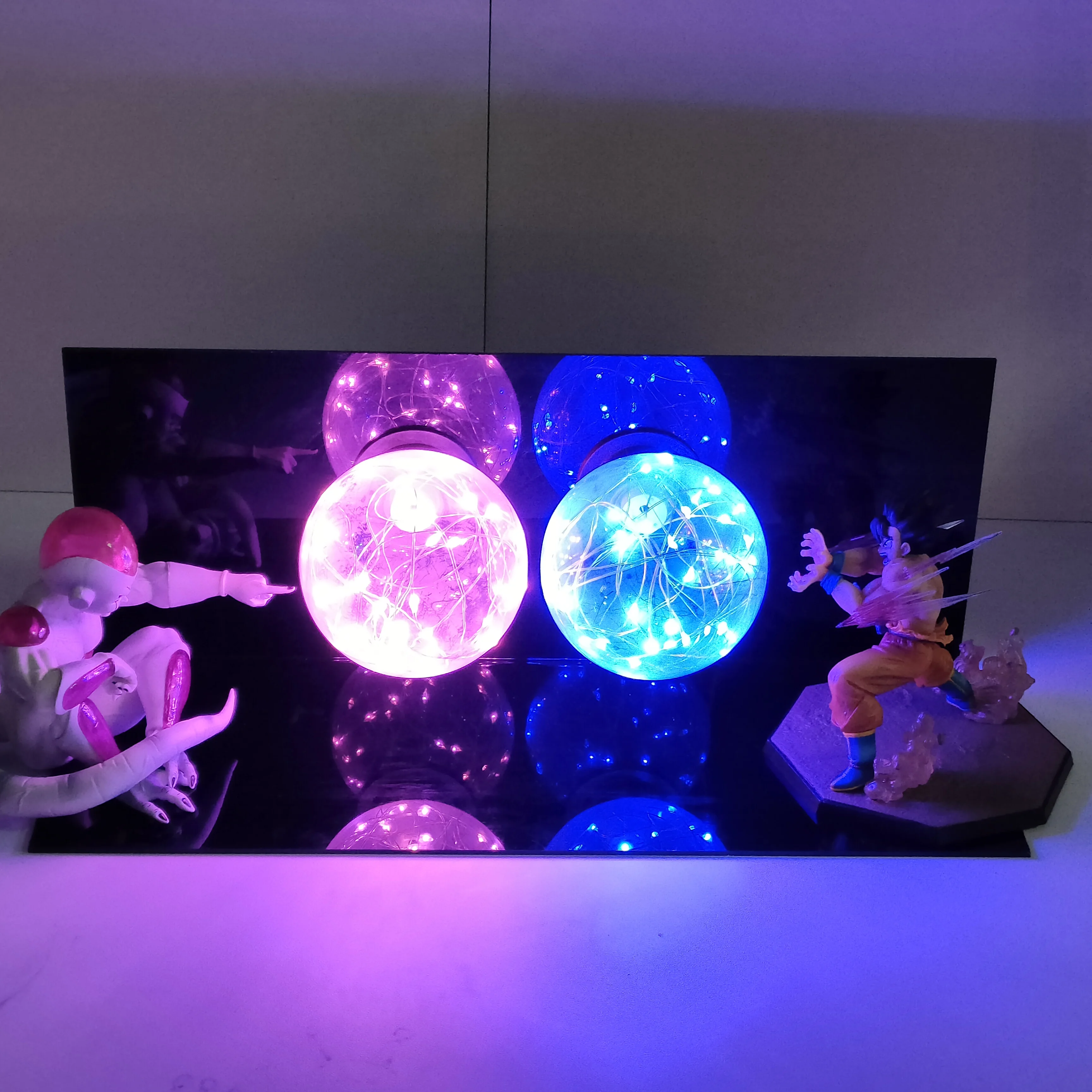 

Dragon Ball Аниме Son Goku & Frieza KaMeHaMeHa Лампа Светодиодная лампа Фигурки Модель Фигурка Фигурка и основание и лампа DIY Украшение