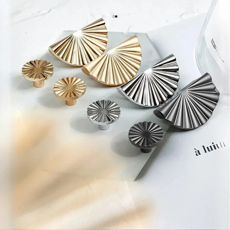 Cupboard Closet Wardrobe Door Knobs Pulls for Furniture Kitchen Storage Drawer Home Gold Flower Cabinet Handles