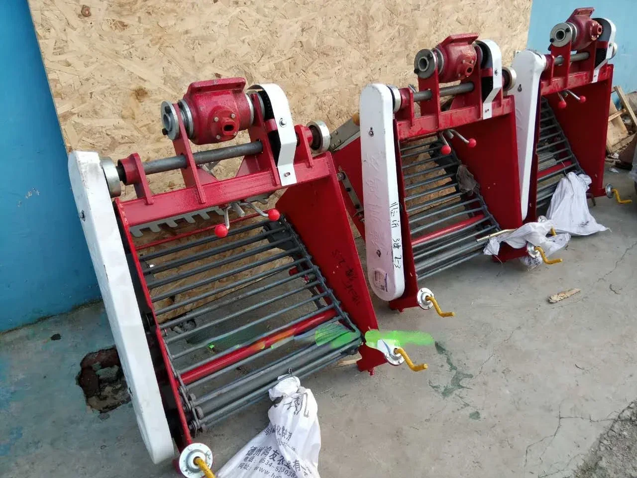 Potato harvester matched with walking tractor Hot sales Hot sales Hot sales
