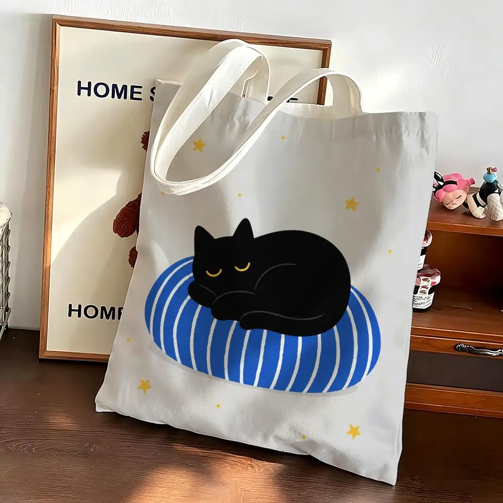 The Daily Life of a Cute Kitten Storage Bags Canvas bags are suitable for going to class, shopping, gifts, and commuting