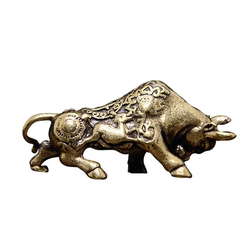 Brass Lucky Bullfighting Statue Home Decors Metal Ox Animal Miniature Figurine Lucky Wealth Key Chain Pendant Ornament Y5GB