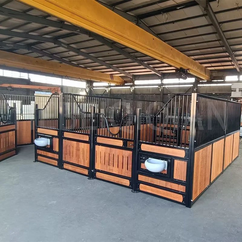 Hot Selling Barn Prefab Shelter Horse Equipment horse Box stable Rooms Bamboo Barn Metal Fence Equine Panels Horse Stable Stall