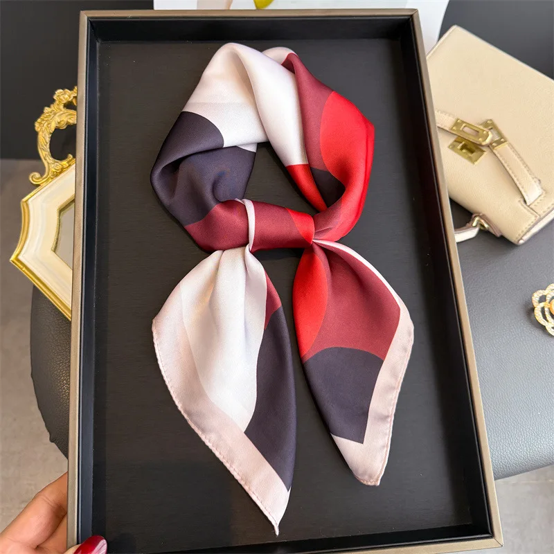 Designer-Seidenschals für Damen, Retro-Print, Kopftuch, Halstuch, weicher Hijab, Foulard, Haarband