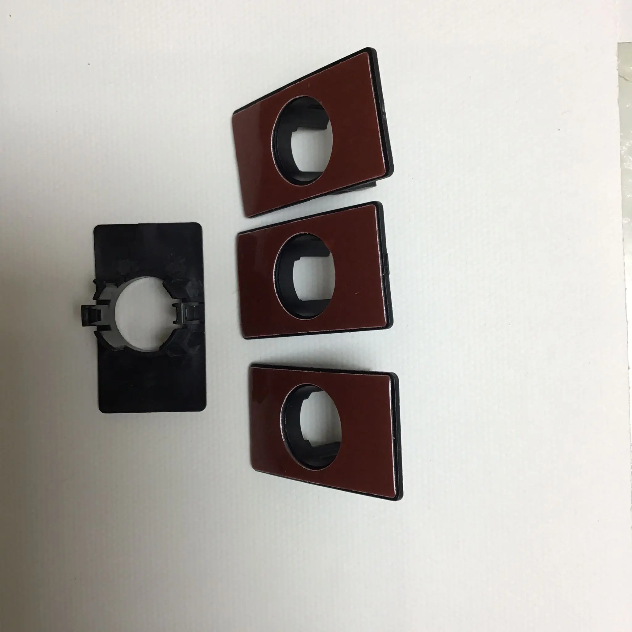 2/4 x Holder/Bracket of Parking Electronics Sensor Pdc for Mercedes-Benz OEM; A000 905 55 04, 000 905 5504, A0009055504