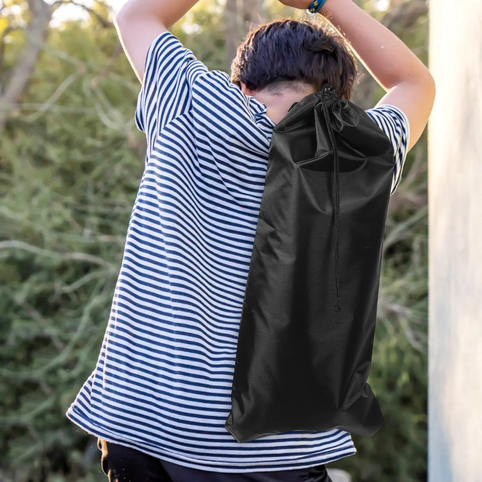 

Skateboard Bag Cloth Material Lightweight Compact Shoulder Strap Convenient Skateboard Sling Protective Carry Pouch for Sports