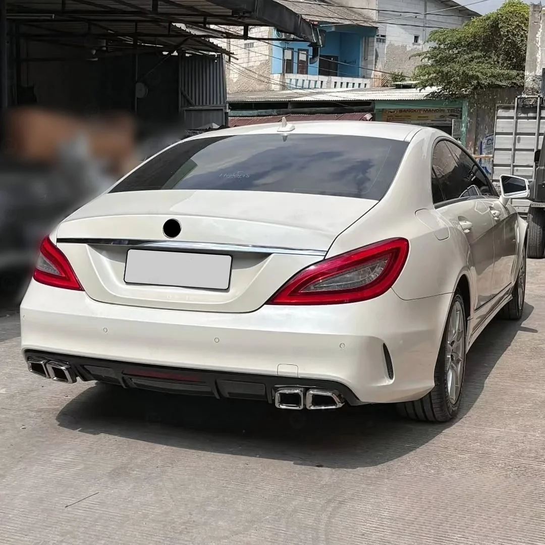

Body Kit Include Lip Exhaust Front Bumper Assembly for Benz CLS W218 2011-2017 Upgrade to CLS63 Systems