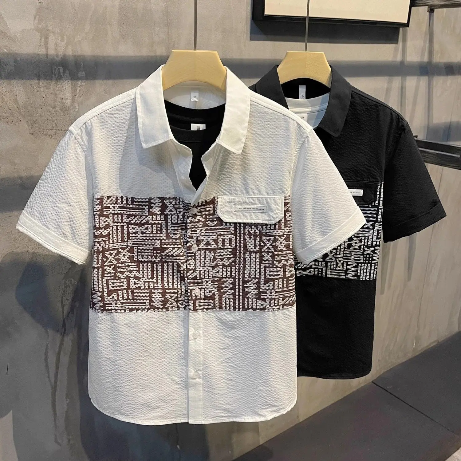 

Мужская футболка в американском уличном стиле, модная, летняя, 2024, новая, с забавным мозаичным цветным воротником, простая мужская футболка