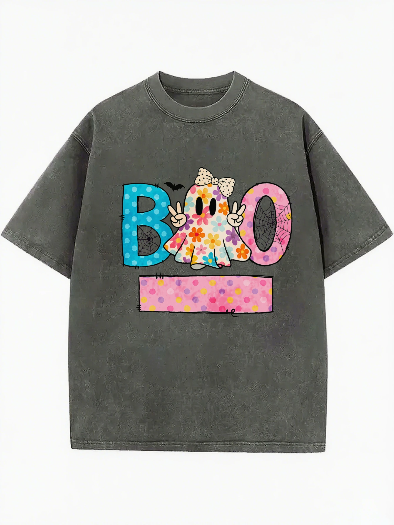 Halloween Boo Ghost Custom Name Girl Loose Fit Rundhals-gewaschenes T-Shirt für Halloween Bequemes bedrucktes Design für Männer Frauen
