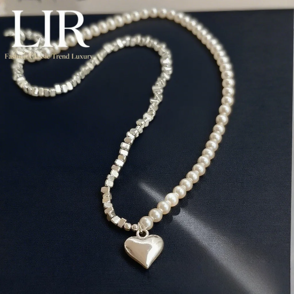 lir-2025-nouveau-collier-de-perles-asymetriques-forme-de-coeur-charme-elegant-et-cool-bijoux-de-clavicule-pour-femmes