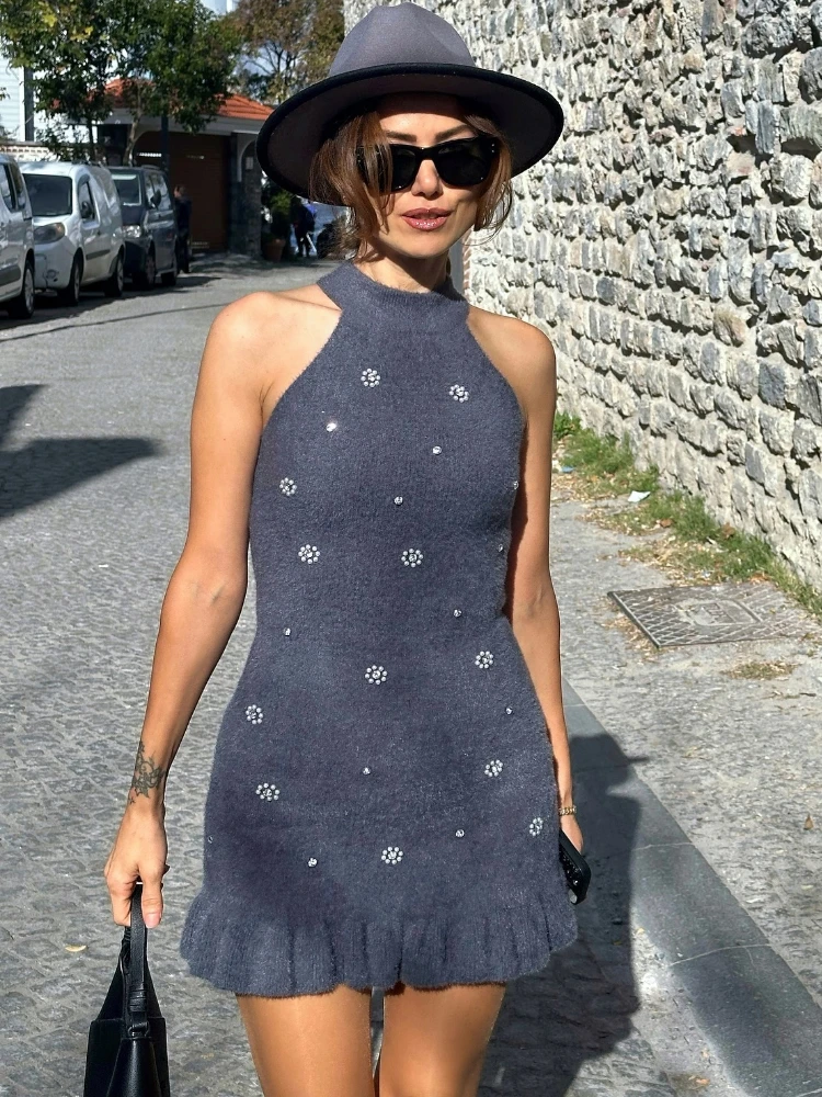 

ZBZA Women's Knitted Dress Bead Decoration Hanging Neck Collar Slim Fit Sleeveless Pleated Hem Midi Dress Winter New Chic Dress