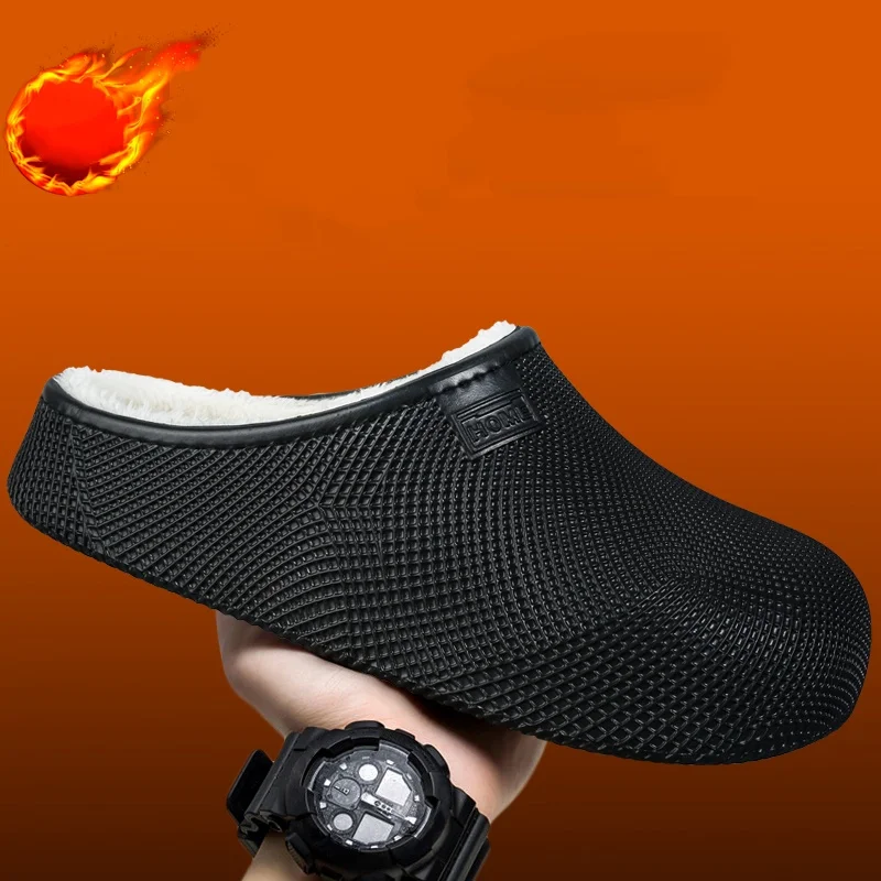 Cotton Slippers for Men and Women, Suitable for Couples, with a Closed Toe, Thickened and Plush Lining for Autumn and Winter, Waterproof Upper, Thick Sole, Non-Slip, Suitable for Home and Outdoor Use, Warm Cotton Slipp