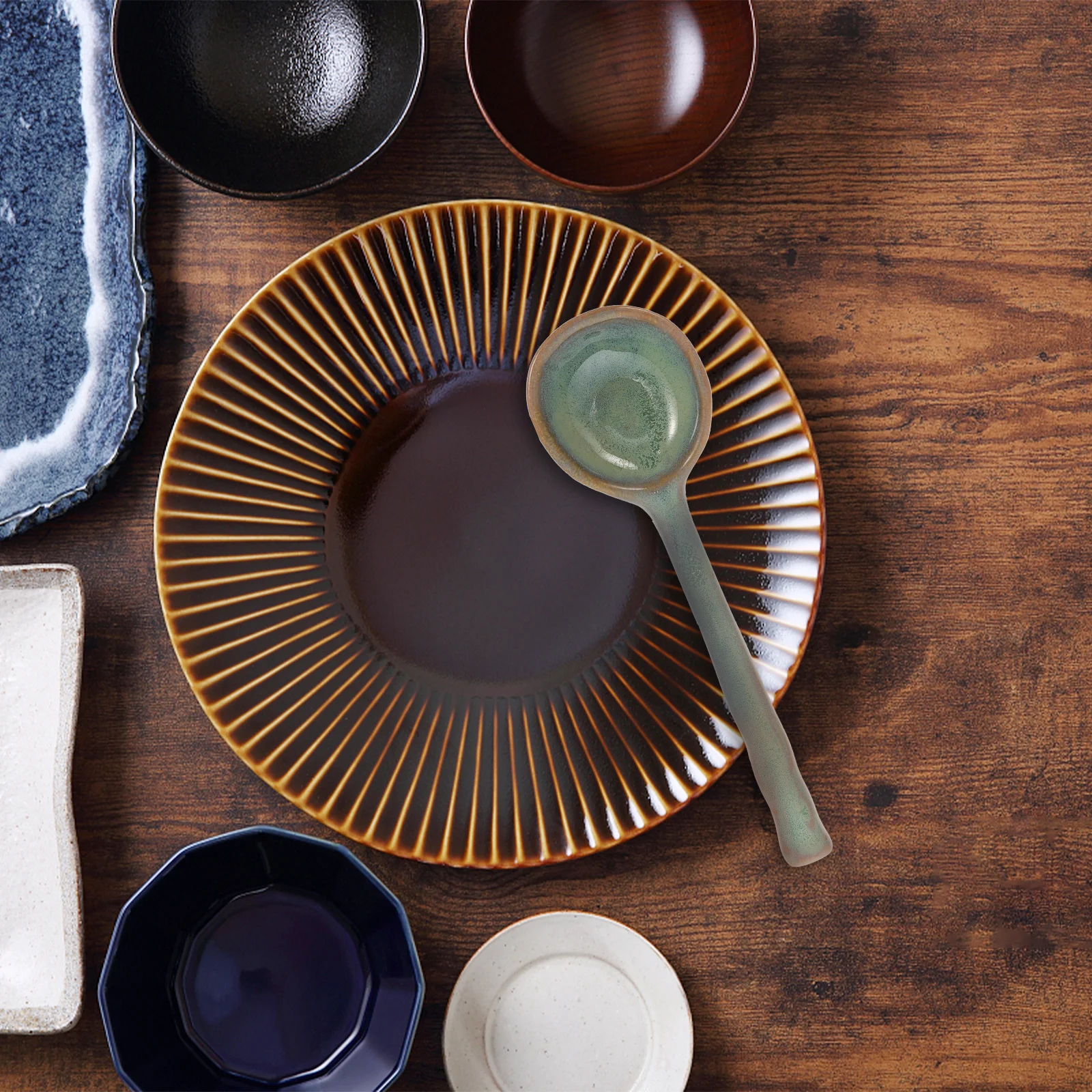 

Ceramic Spoons Japanese Style Smooth Surface Ergonomic Handle Design for Home Restaurant Use Soup Dessert Stirring