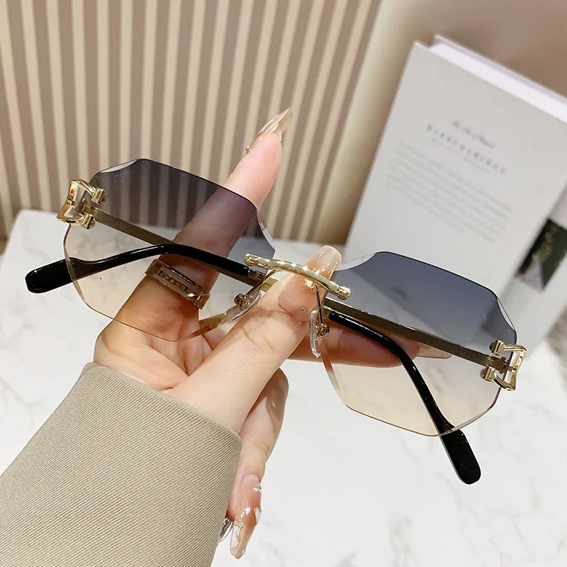 New Vintage Sunglasses Women Men Ellipse Sun Glasses Female Round Oculos De Sol ﻿for Male Metal Eyeglass Legs Polygon Eyewear image 2