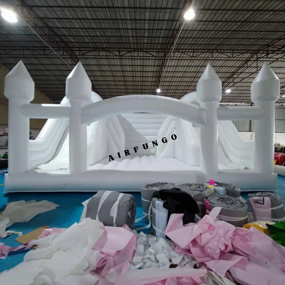 Customization items jumping inflatable bounce house/bouncy castle with slide for outdoor kids used inflatable castle