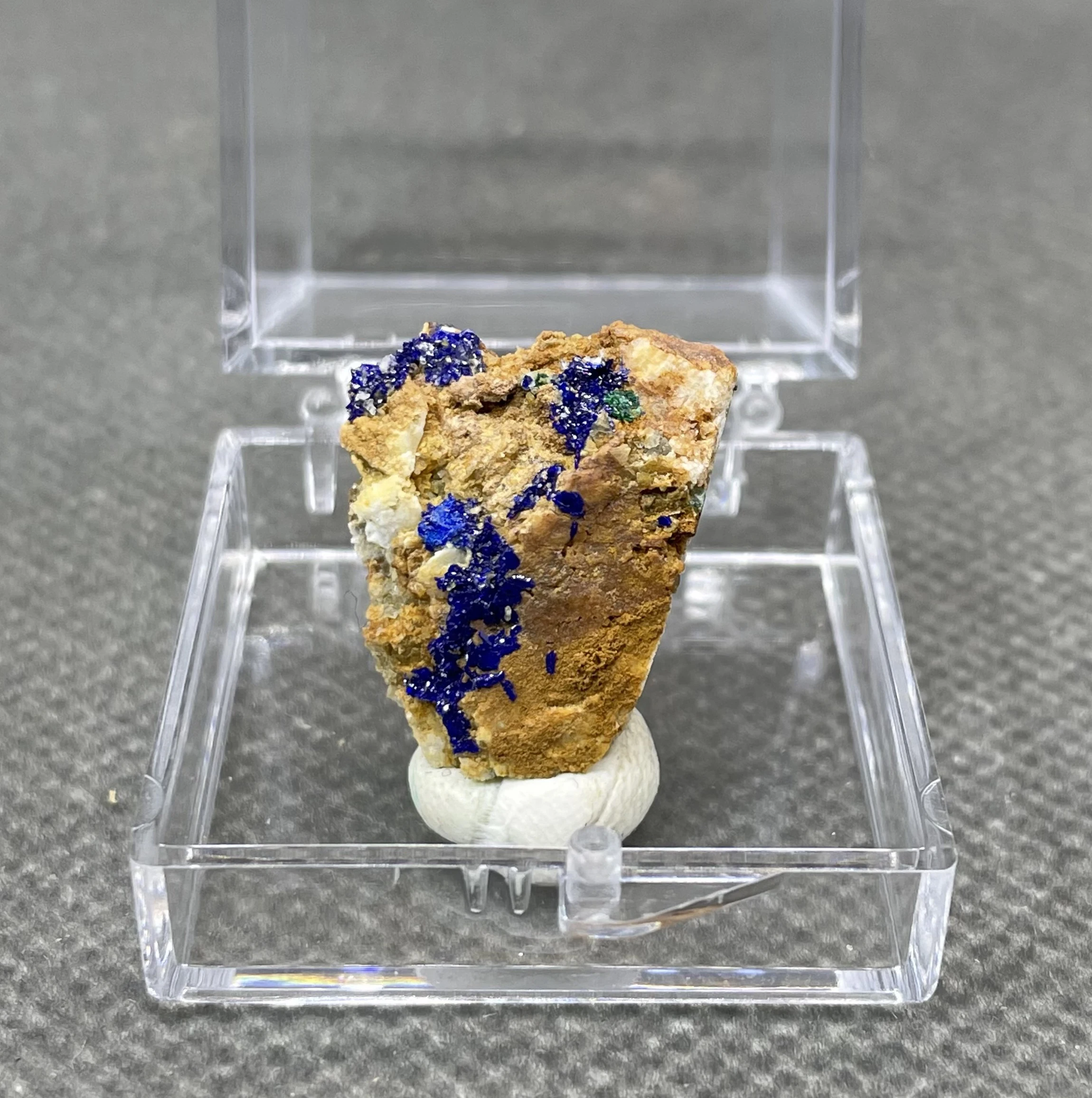 NEW! 100% Natural rare GuiZhou azurite mineral specimen crystal Stones and crystals Healing crystal + box size 3.4cm