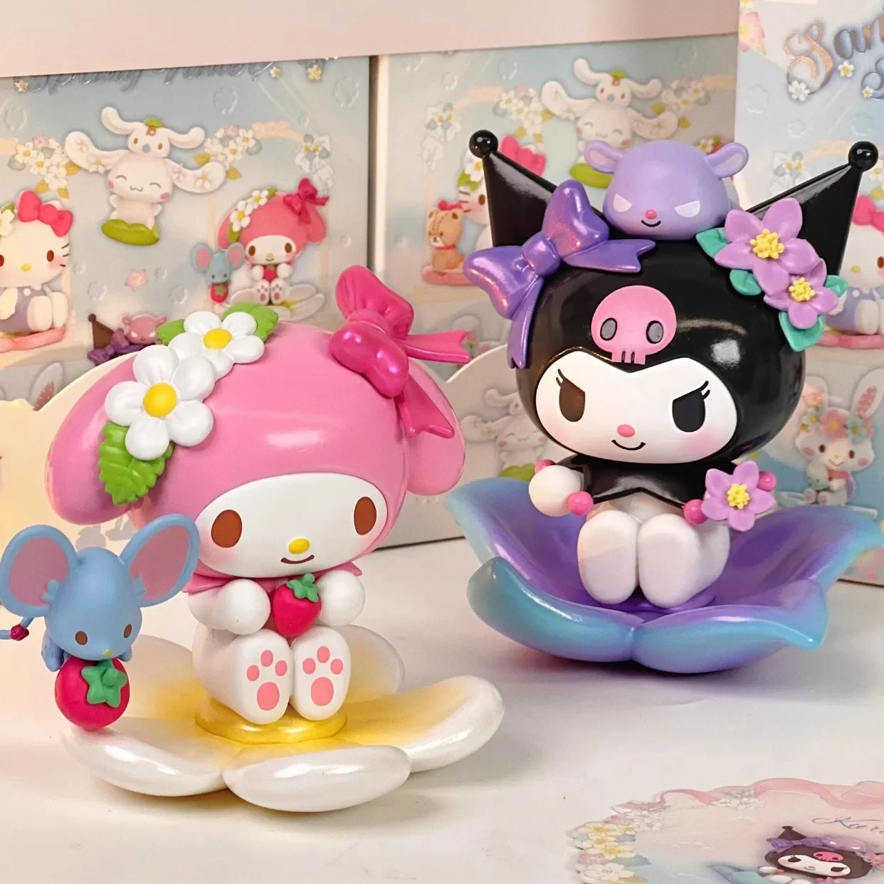 トップトイ サンリオ ブラインドボックス 春の花シリーズ ミステリーボックス 可愛い カワイイ モデル ドール 女の子に人気 デコレーション キュート ペンダント ギフト