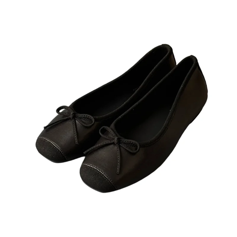 

Withered Soft And Comfortable Commuting Loafers French Retro Elegant Minimalist Ballet Shoes Metal Bow Flat Shoes Women