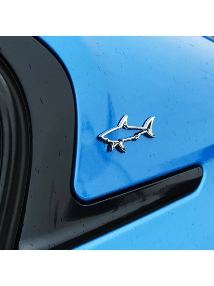 Autocollant 3D en forme de voiture en métal, Badge requin creux, décalcomanie pour coffre de voiture, accessoires de décoration de moto
