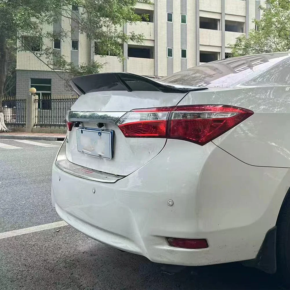 

Suitable for 14-18 Toyota Corolla sedan spoilers, fenders, rear tailgate, exterior components, rear spoilers, ABS material R mod