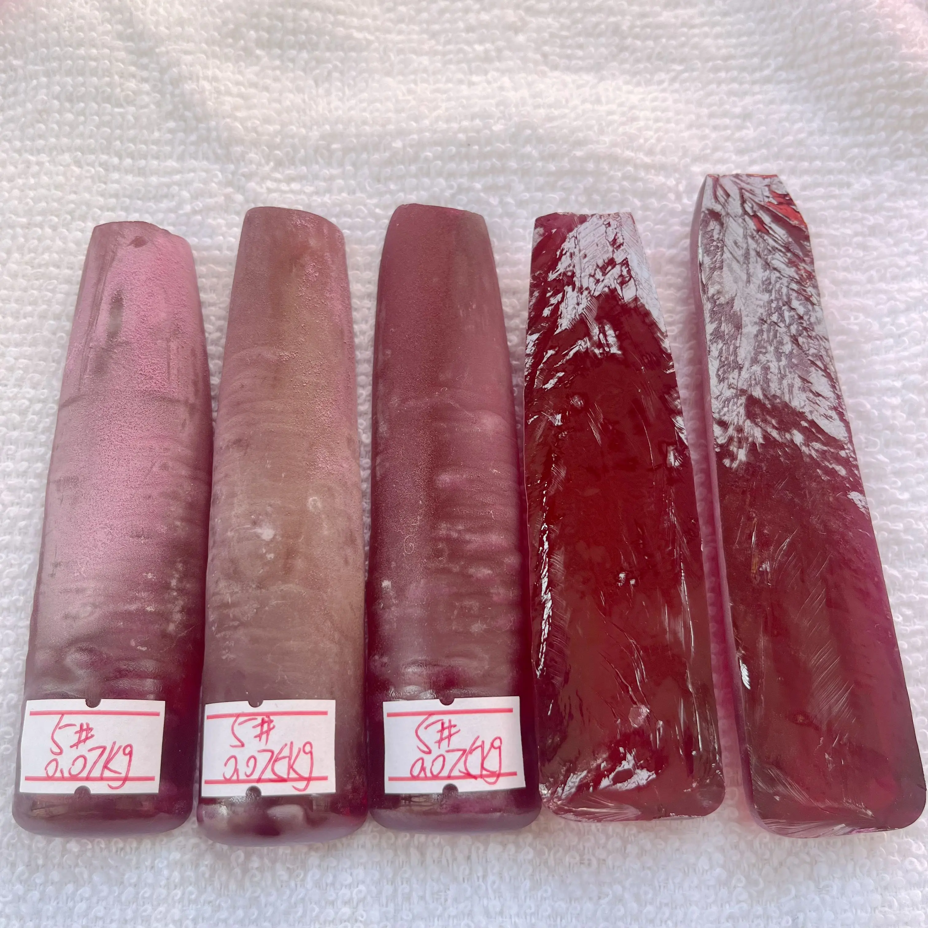 

0.075Kg Rough Raw Material 5# Rose Red Corundum Stone Synthetic Ruby Uncut Colored Gemstone Rough