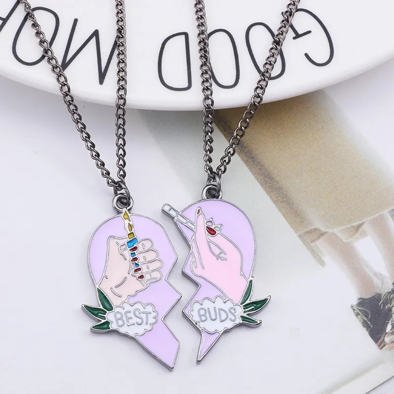 2Pcs Splicing Best Friends Couple Necklace Lighter and Cigarette Broken Heart Pendant Fashion Fun Jewelry Accessories Gift 2024