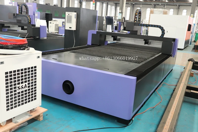 Factory Price AKJ1530F Raycus JPT 2000w 4kw 6kw 12kw Stainless STeel Fiber Laser Cutting Machine for Sale