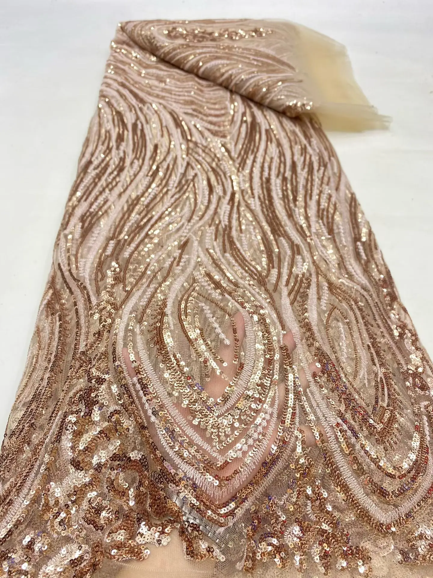 

2025 African Nigerian High-Quality Sequins Tulle Lace Fabric for Prom Dresses Beads Embroidery Sewing Net Cloth 5Yard DP0480