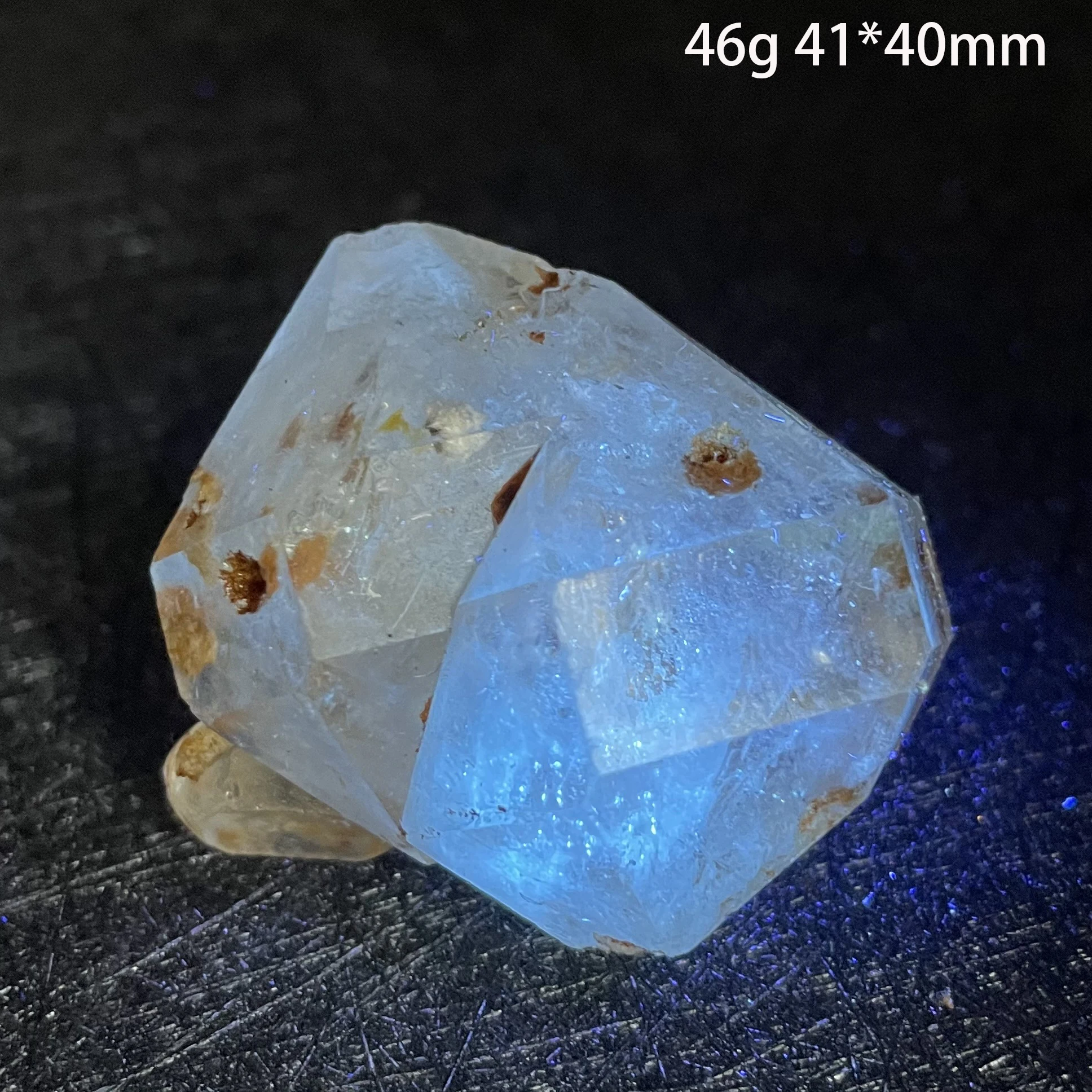 Natural Stone Madagascar Skeletal Crystal Fluorescence effect Mineral Specimen Quartz Cluster Raw Rock Decoration Rough Healing