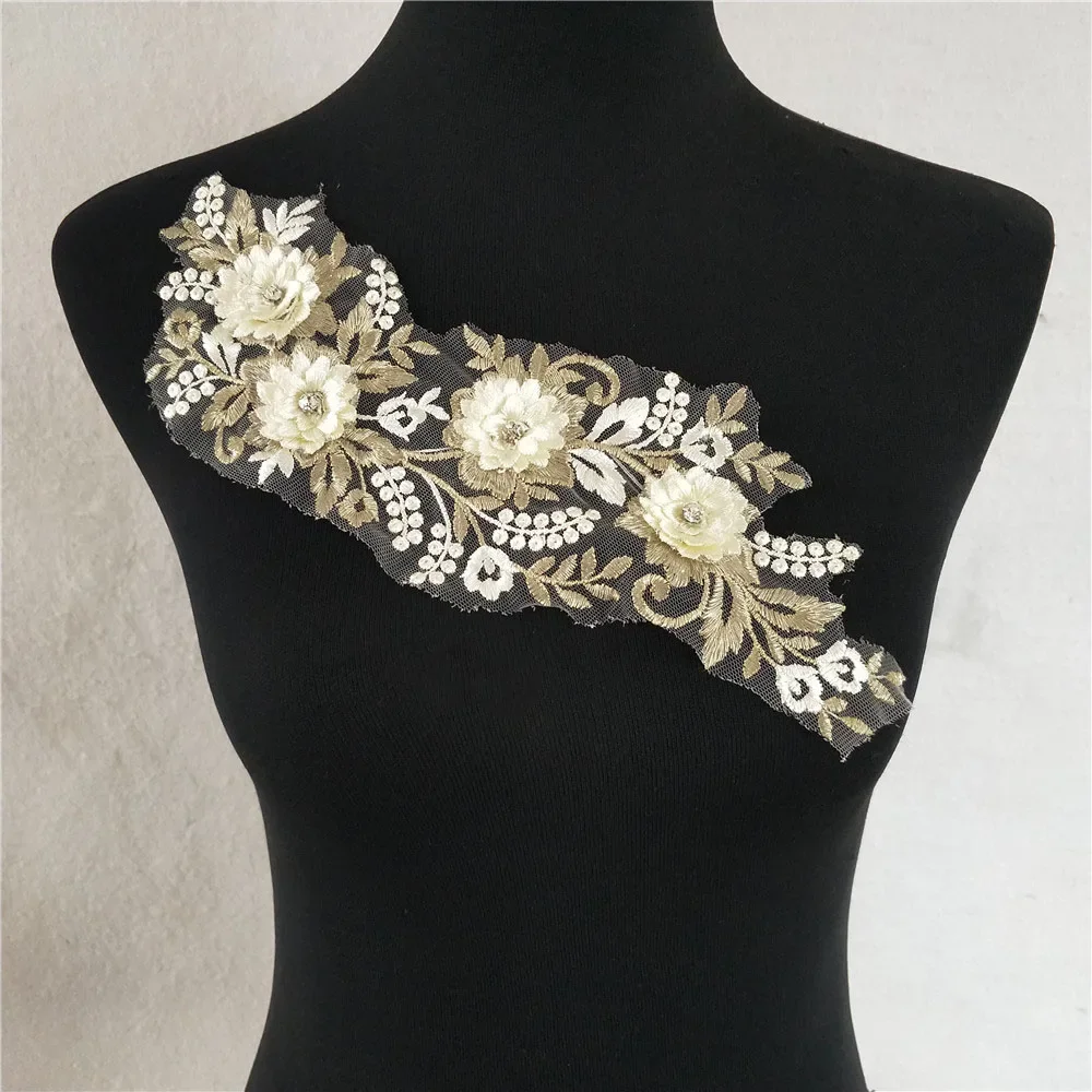 Exquisite Rhinestone Flower Lace Collar Embroidery Lace Neckline Sewing Applique DIY Clothing Crafts Decoration Accessories