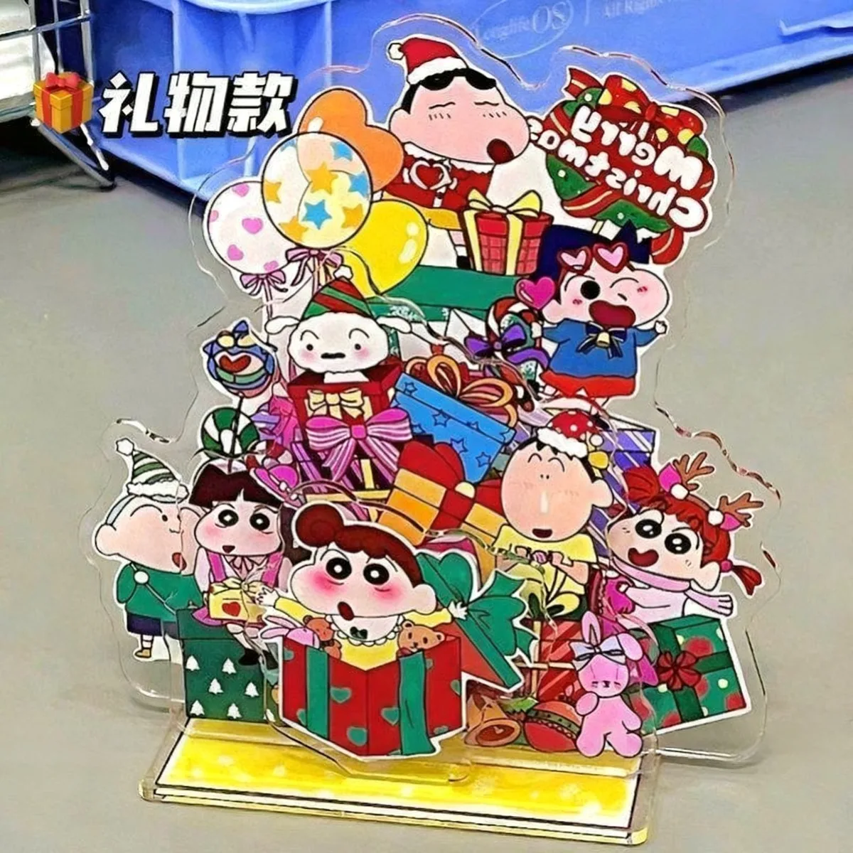 هدية الكريسماس ثلاثية الأبعاد تلوين شينشان الاكريليك زخرفة لطيف حامل سطح المكتب الديكور للأطفال 2025