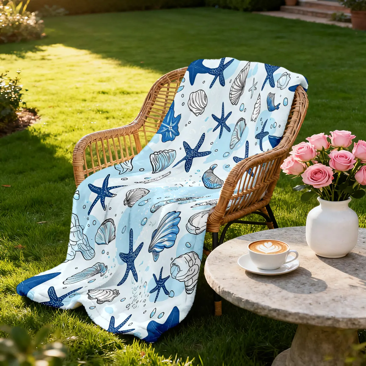 1pc Marine Animal Printed Flannel Blanket In Multiple Sizes, Soft And Comfortable, Machine Washable Gift Blanket