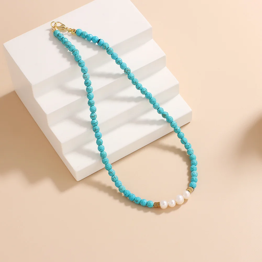 2022 New personality natural freshwater pearl necklace simple design Bohemian turquoise clavicle necklace wholesale