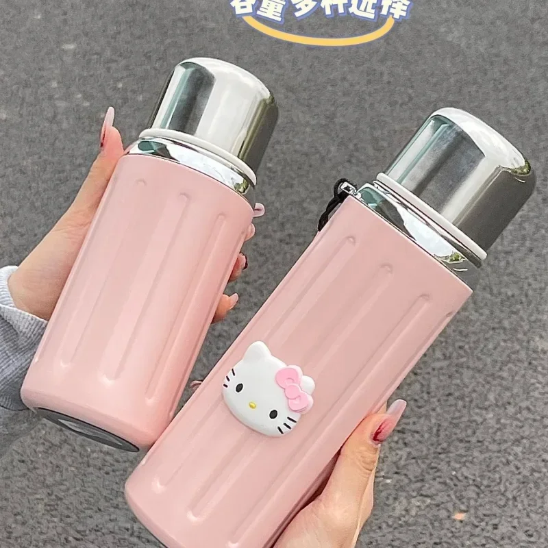 600-800ML Hello Kitty kubek termiczny przynieś mały kubek Student Cartoon Anime przenośny bezpośredni napój biuro kubek do kawy prezent