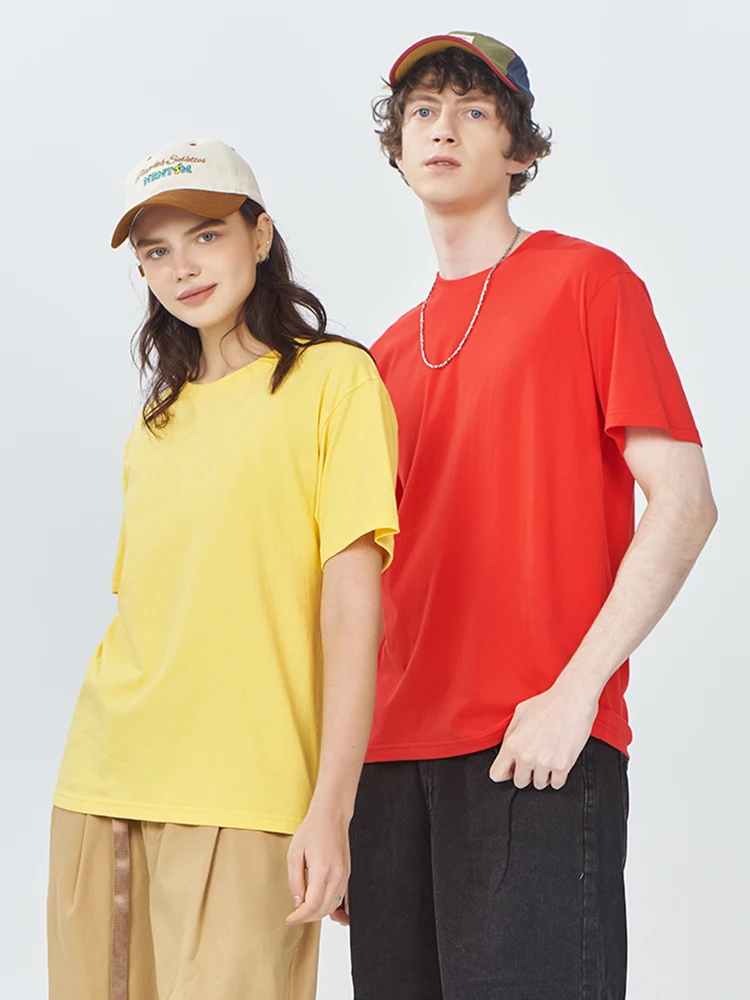 男性と女性のための半袖Tシャツ,綿100%,無地,ファッショナブル,ブランドトレンド,白,黒の服,カスタマイズ可能な製品,夏のトップス